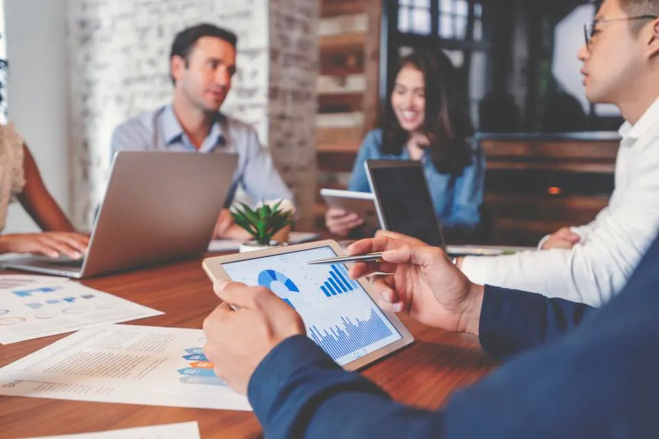 To Avoid Electrocution In PR And Marketing, Approach AI-Powered Tools As Accelerants